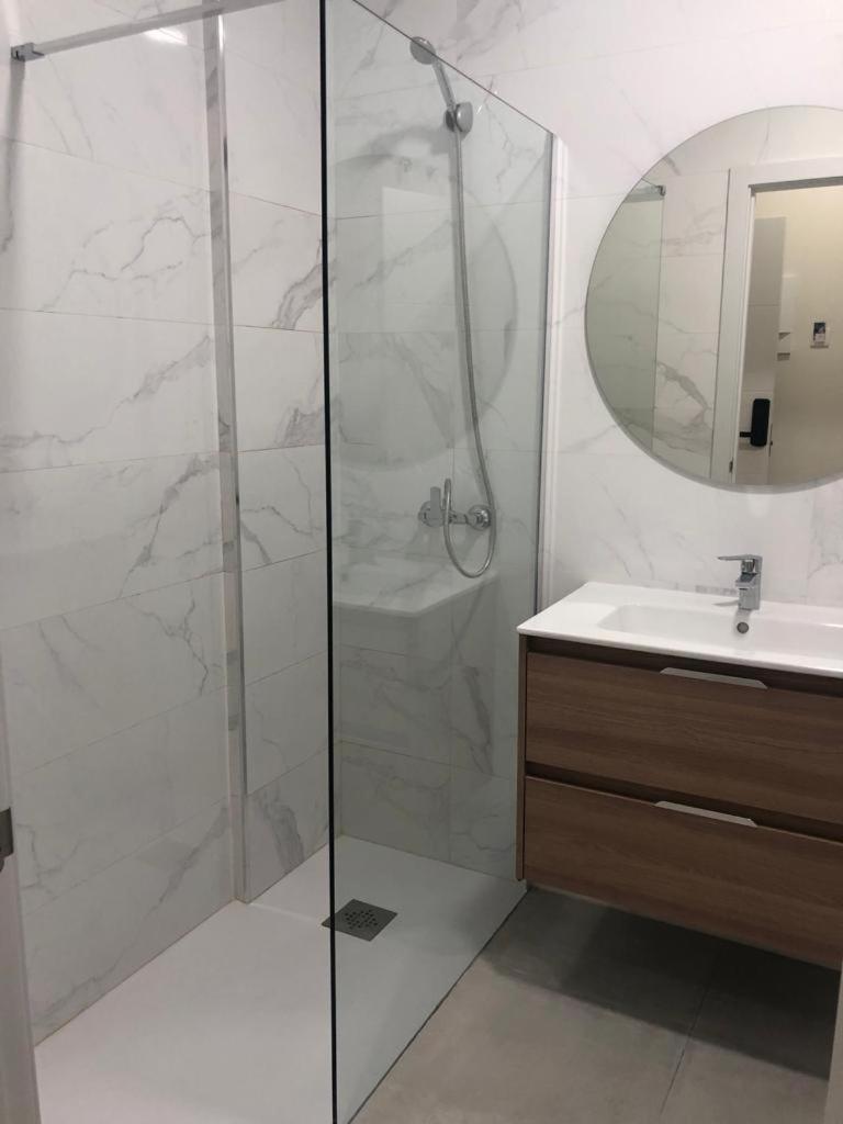 Centro Estudio Trinidad Malaga 3 Εξωτερικό φωτογραφία